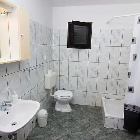 Guest house Zuzic Krk Town